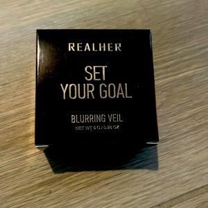 RealHer - Set Your Goal Blurring Veil